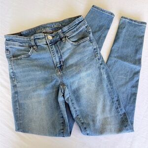 American Eagle Outfitters Medium Blue Skinny Jeans